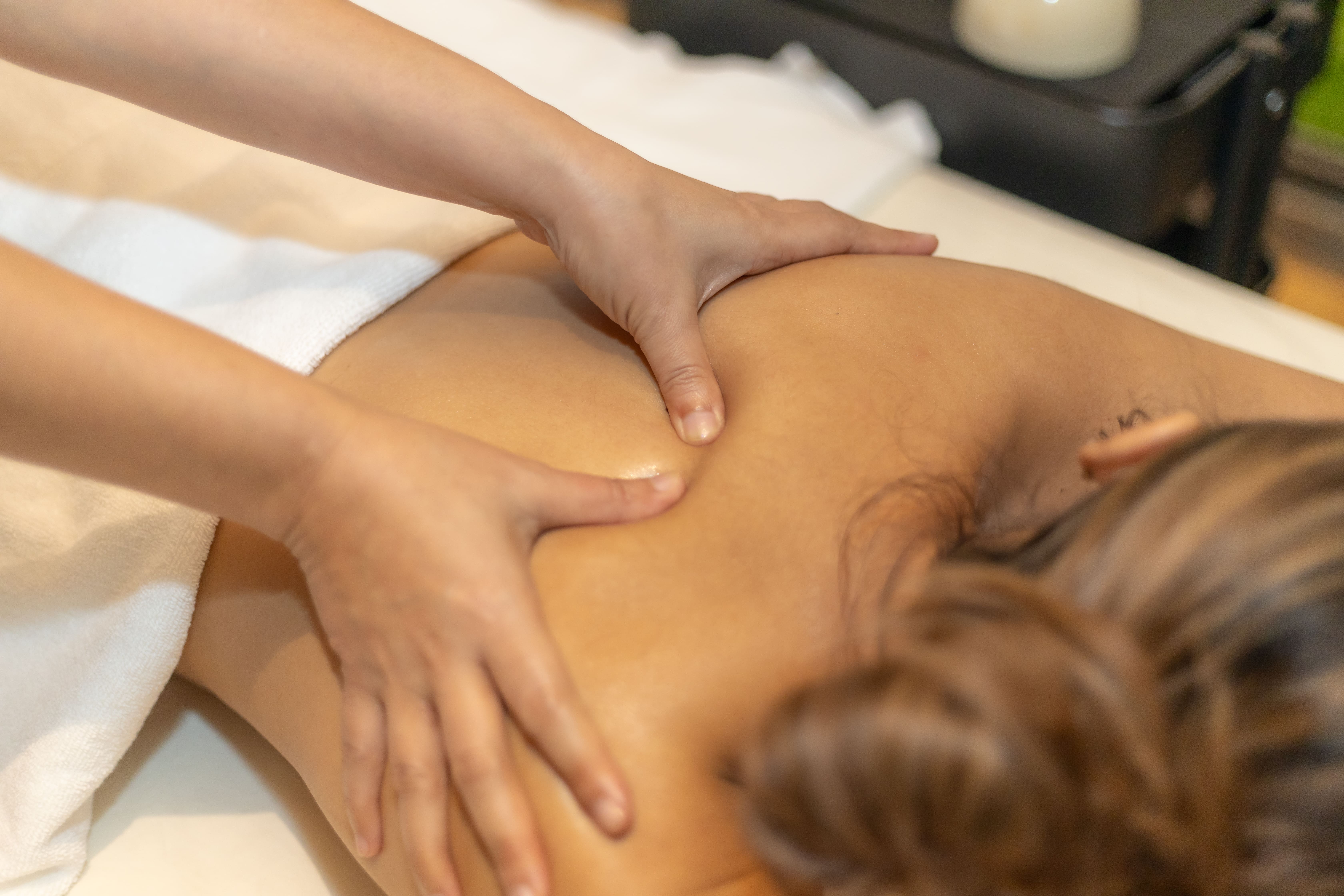 Eden Heavenly Aromatherapy Rejuvenating Massage - 60/90/120 mins